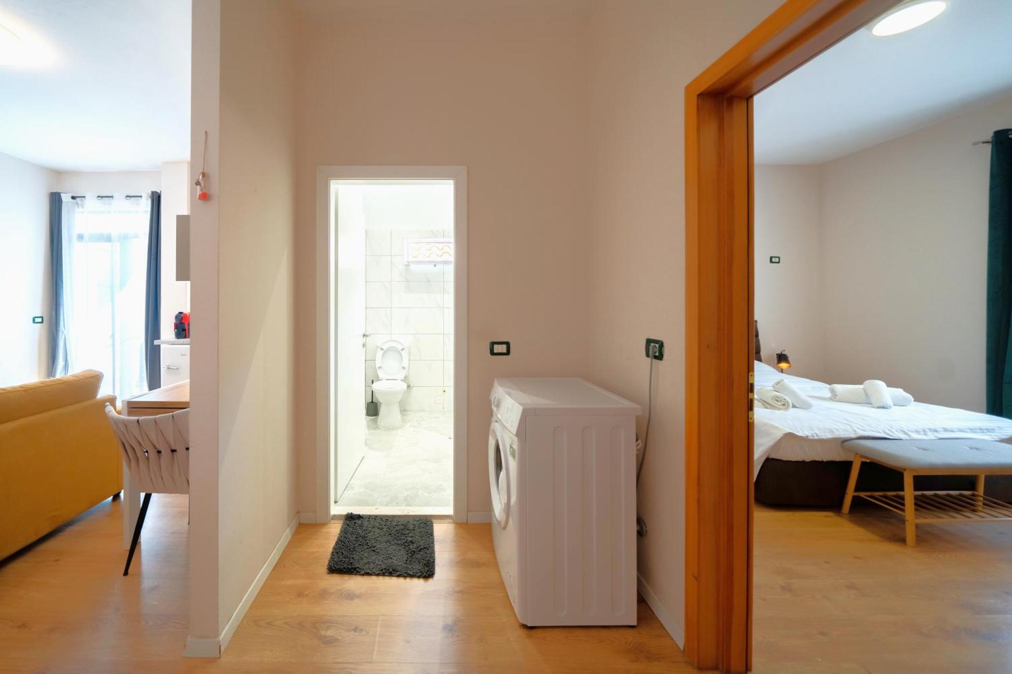 Colorful Comfy Condo Central טיראנה מראה חיצוני תמונה