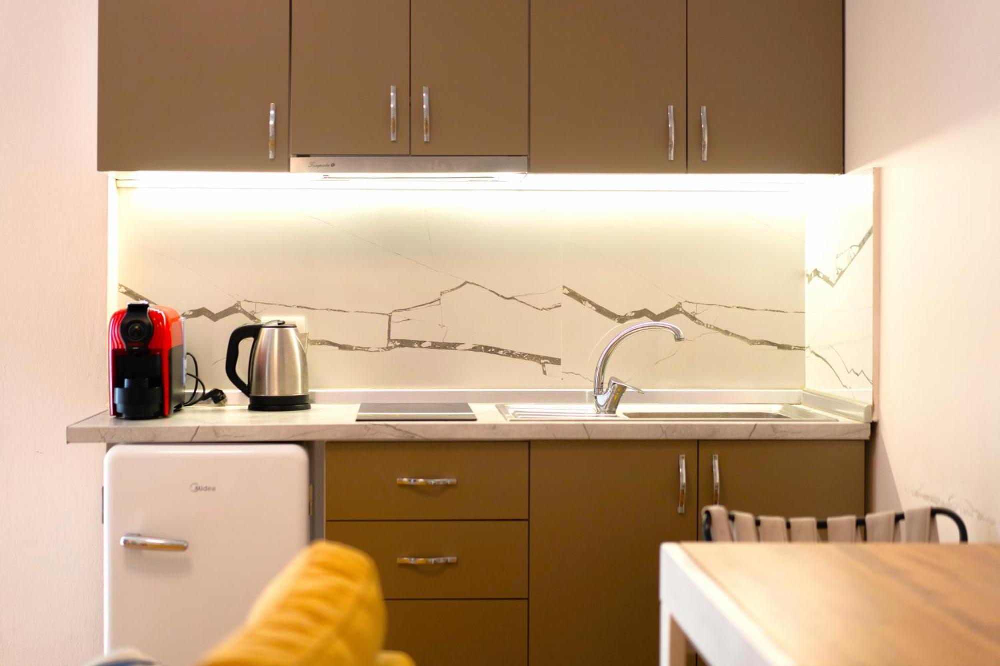 Colorful Comfy Condo Central טיראנה מראה חיצוני תמונה