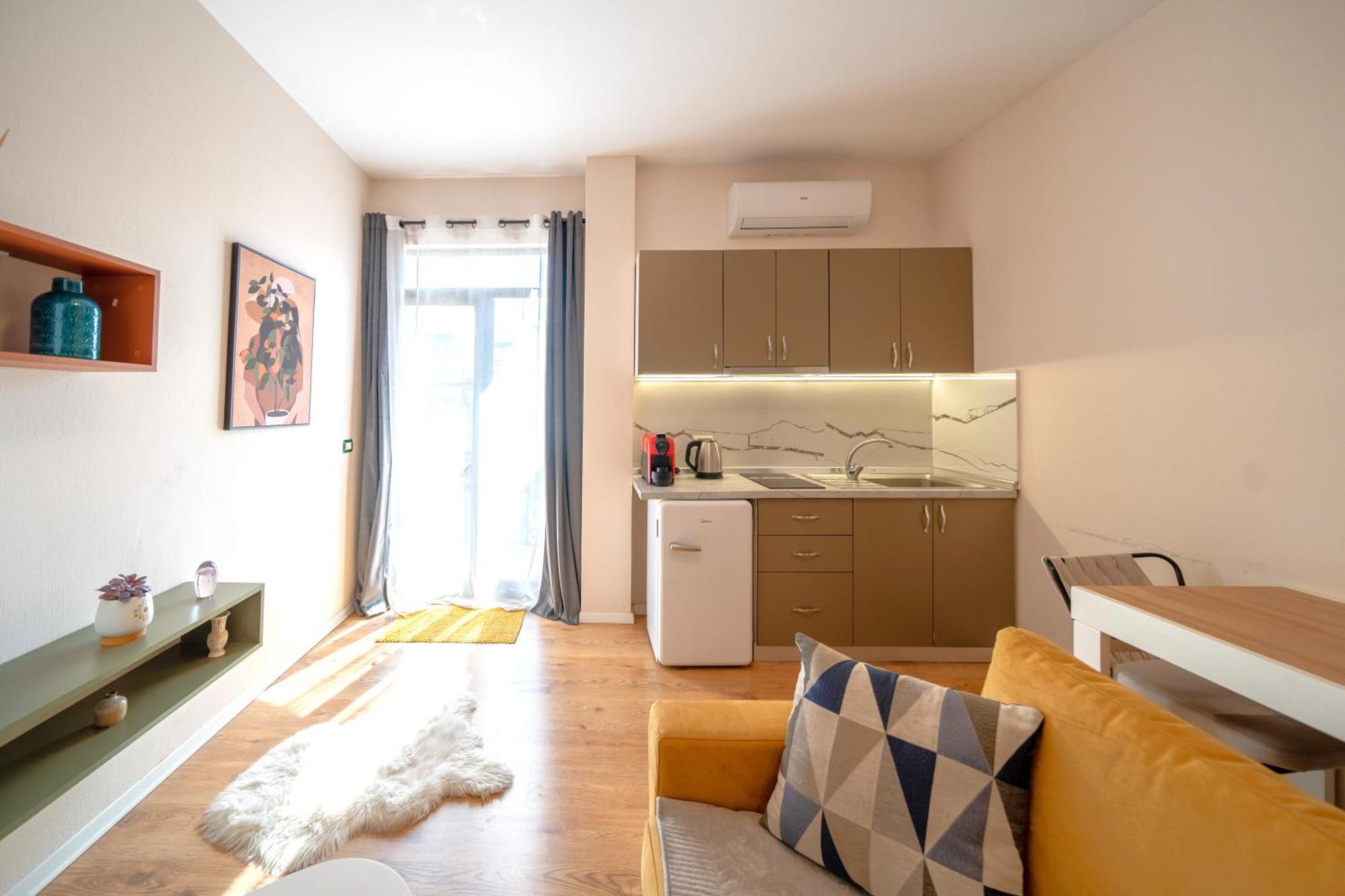 Colorful Comfy Condo Central טיראנה מראה חיצוני תמונה