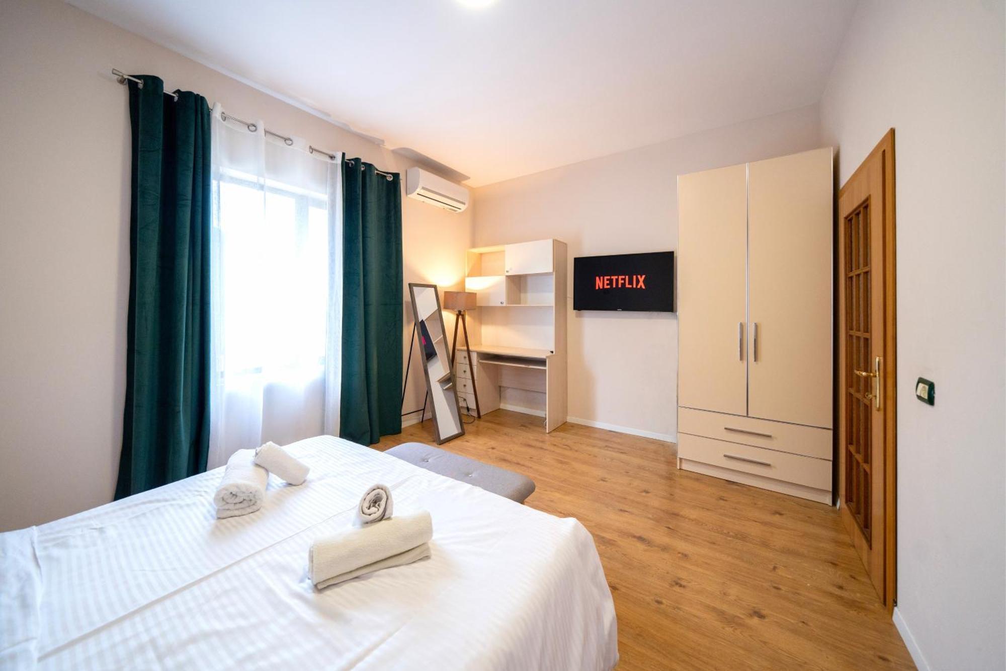 Colorful Comfy Condo Central טיראנה מראה חיצוני תמונה